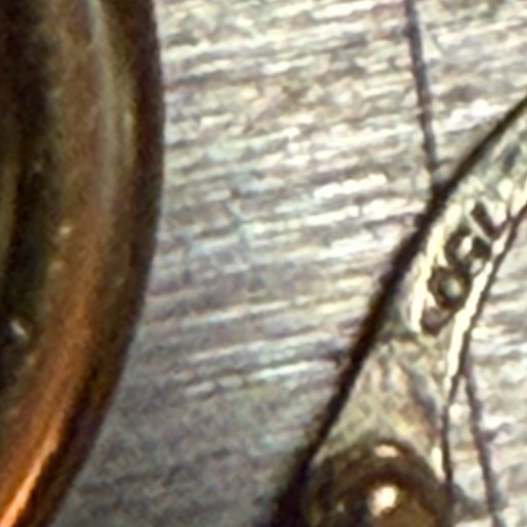 18k old gold Gold Hoop Earrings - Timeless Women's Jewelry - Picture 6 of 16